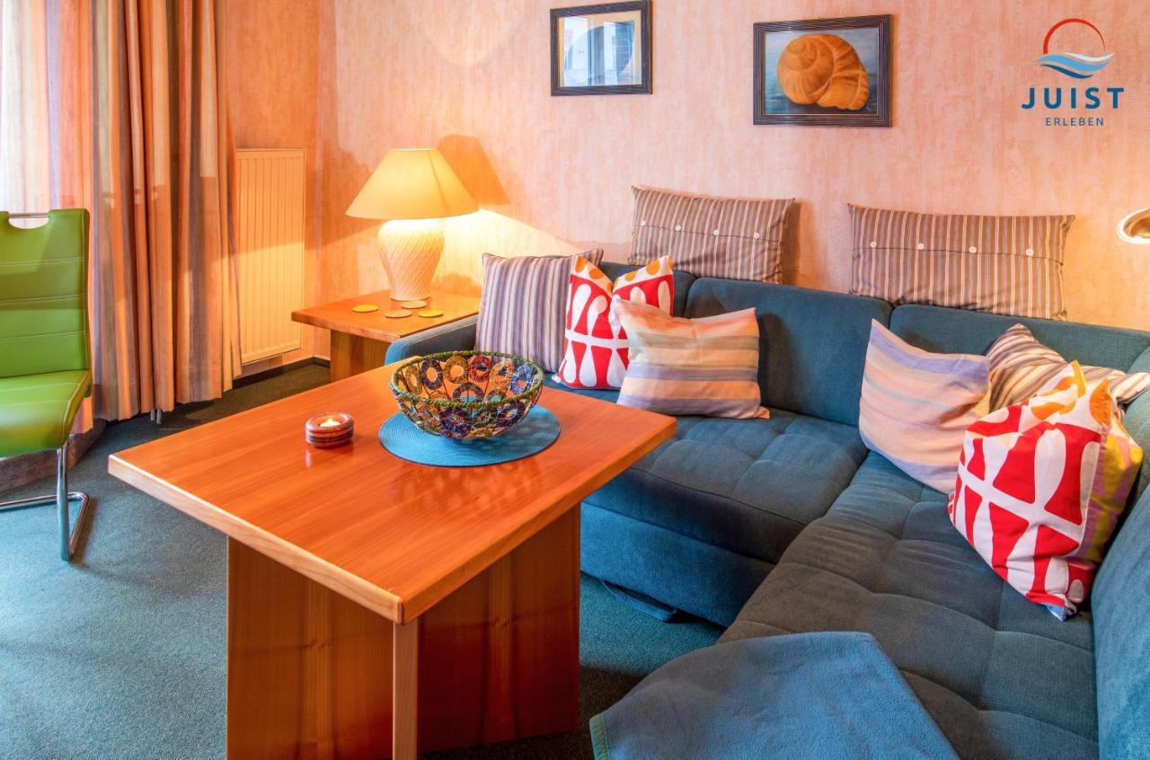 Haus Petra 132 - Ferienwohnung 2 Juist Bagian luar foto